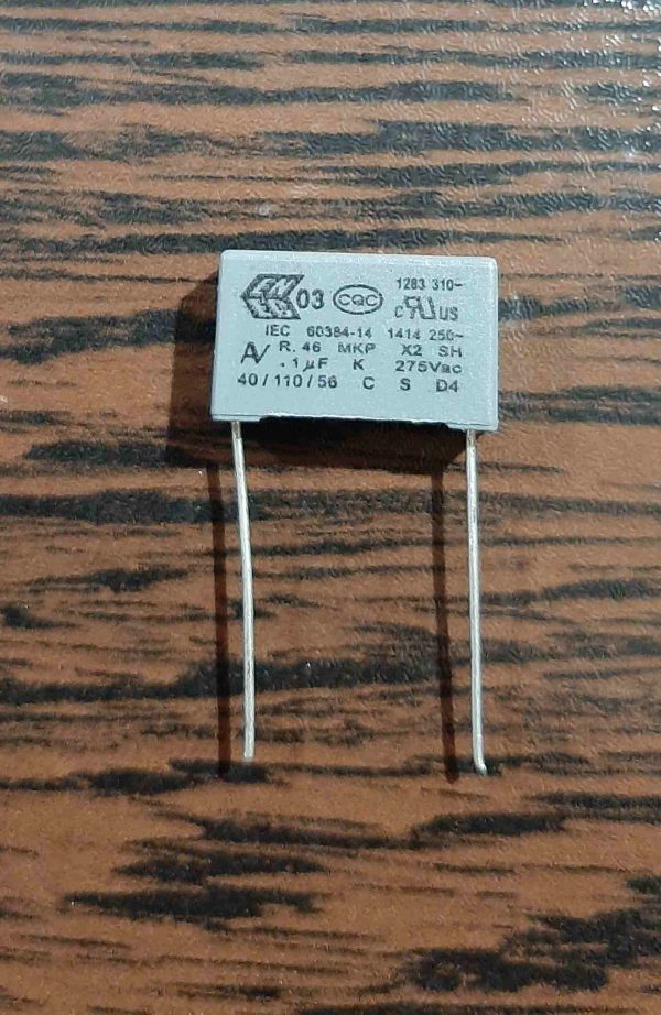 خازن MKT، ظرفیت 100 نانوفاراد (0.1 میکروفاراد)، 275 ولت AC، برند KEMET