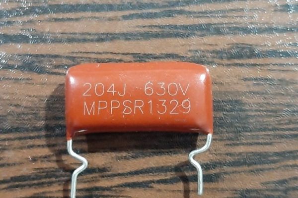 POLYESTER 630V 200nF - خازن پلی استر، 630 ولت، 200 نانوفاراد